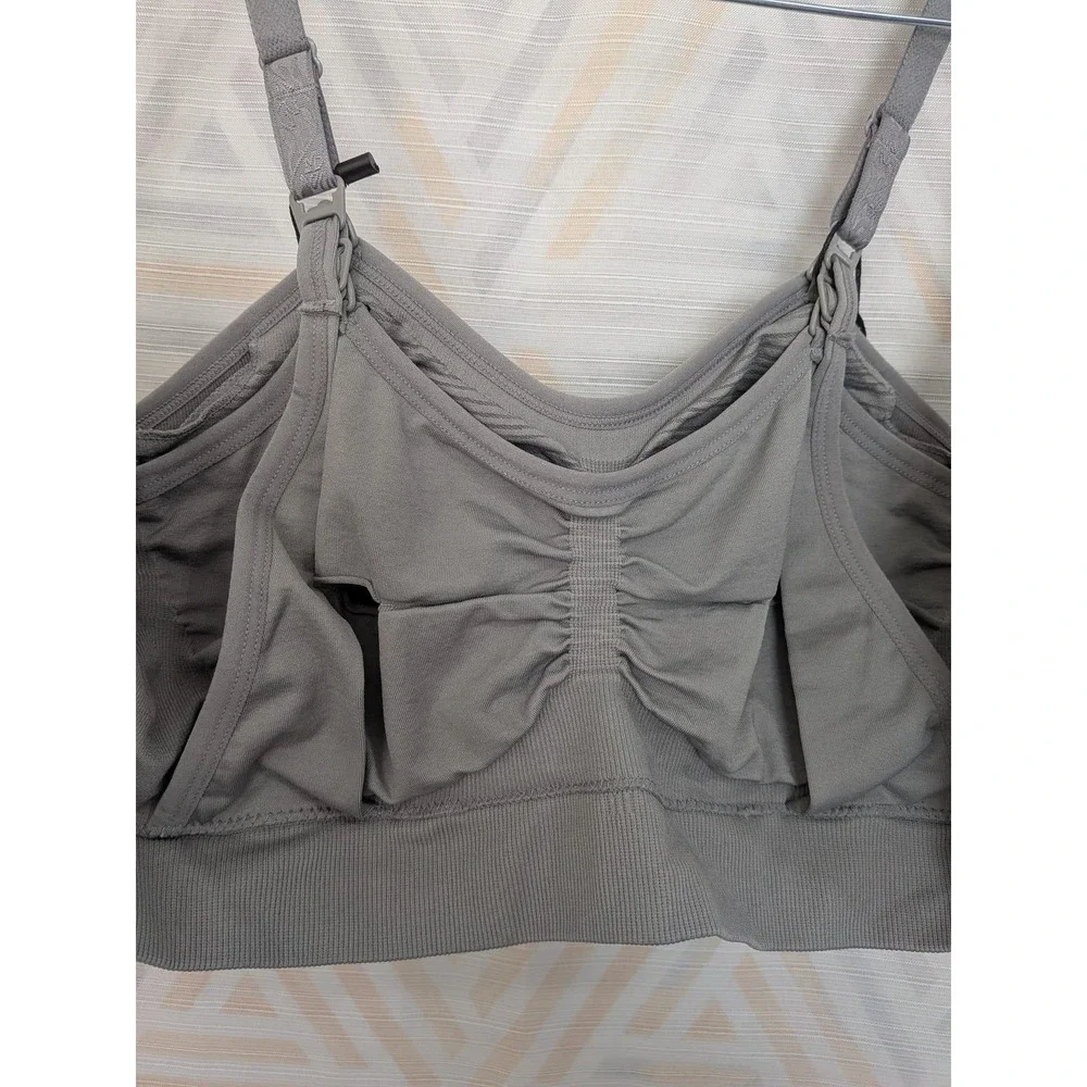 Kindred Bravely Gray Seamless Ribbed Nursing Pumping‎ Bra Women's Large